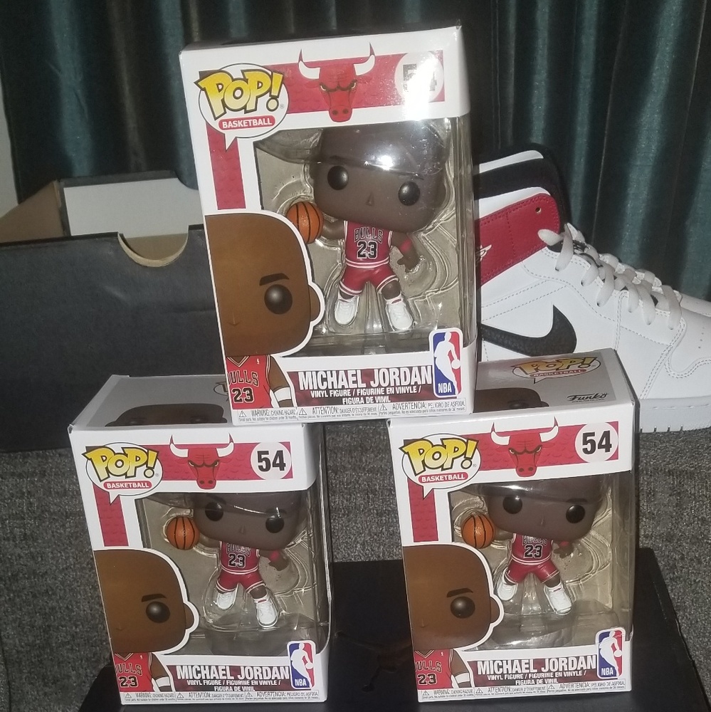MICHAEL JORDAN FUNKO POP #54